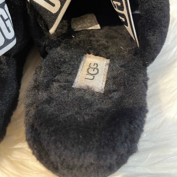 UGG slippers - Picture 6 of 7